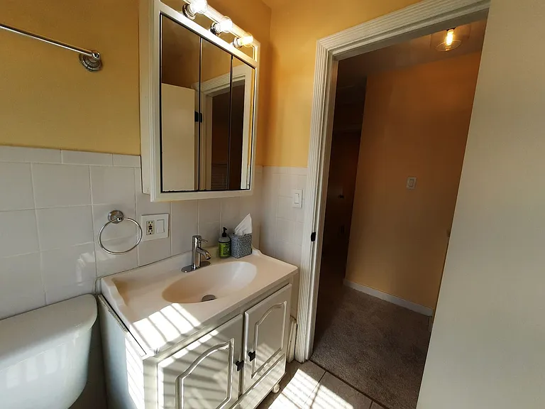 1720 Leland Ave — Photo 26