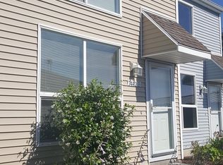 7113 NE 43rd St APT B, Vancouver, WA 98661