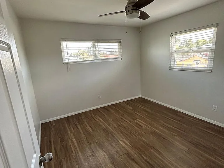376 Park Way #378 — Photo 4