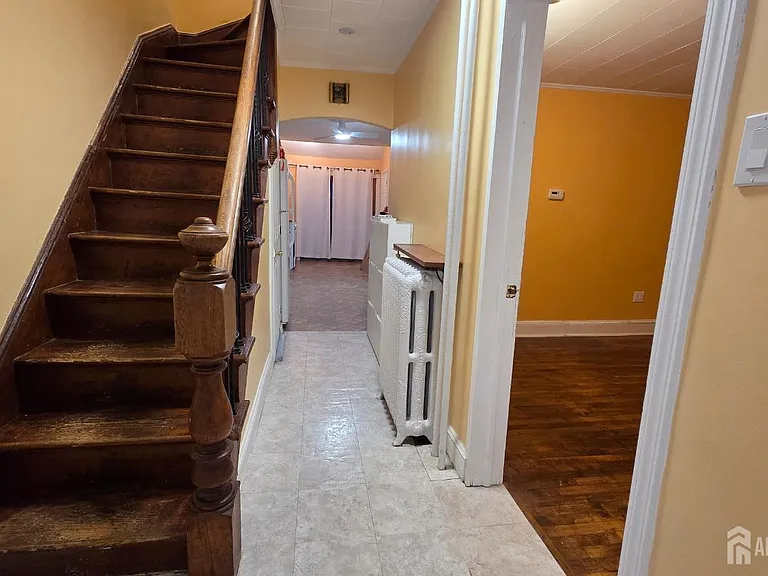 26 Harvey St — Photo 4