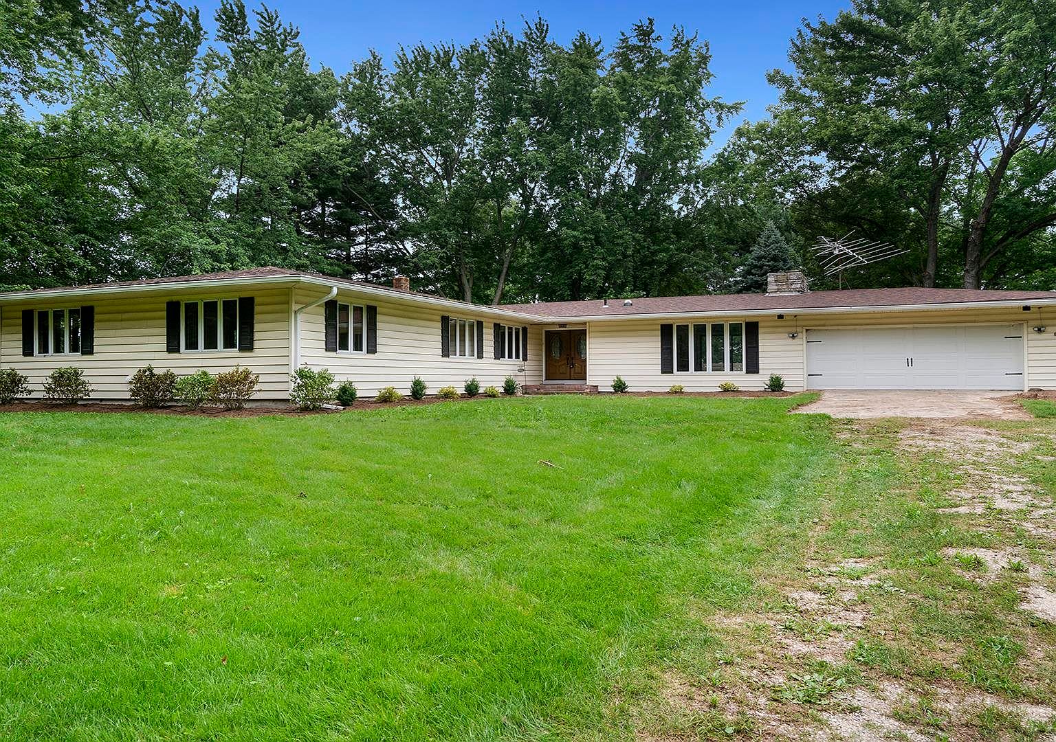 7711 Marjorie Dr, Marengo, IL 60152 MLS 202304433 Zillow
