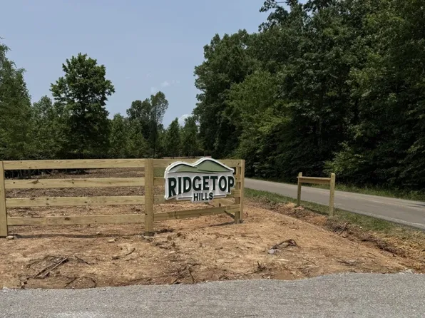 321 Ridgetop Rd, Hohenwald, TN 38462