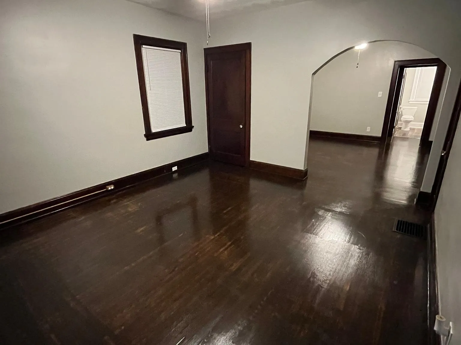 1 bed, 650 sqft, $1,100 — Photo 3