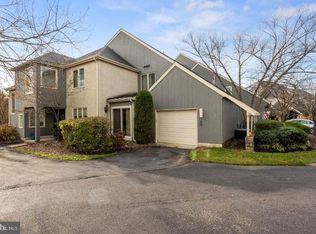 956 Chanticleer, Cherry Hill, NJ 08003