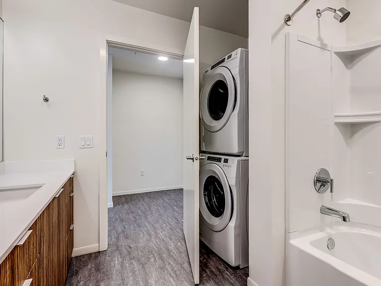 320 N 85th St — Photo 58
