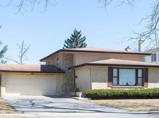 409 N Pioneer Dr, Addison, IL