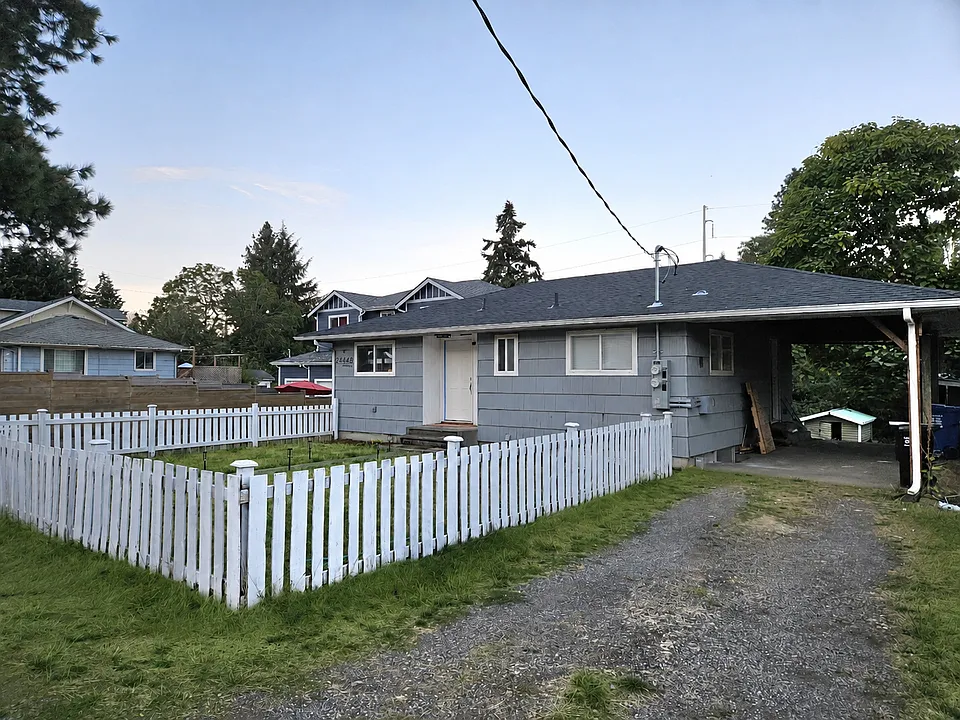 9444A 5th Ave SW