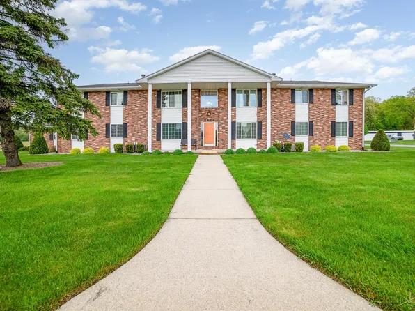 8484 Shields Dr Unit 201, Saginaw, MI 48609