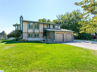 1101 S Belfair St, Kennewick, WA 99338