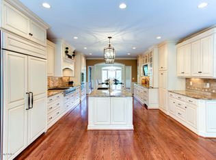 14904 Landmark Dr, Louisville, KY 40245