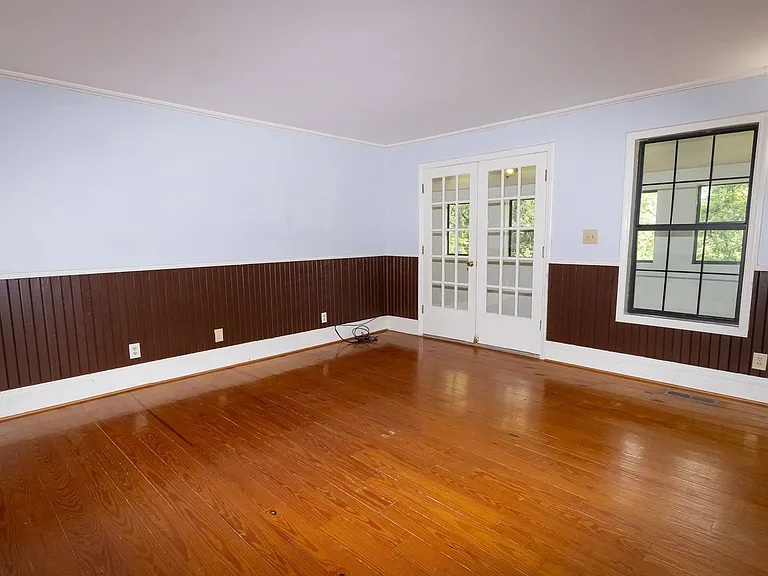 3259 Ozark Cir — Photo 4