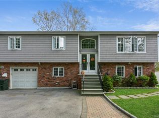 9 Louisiana Ter, Bronxville, NY 10708