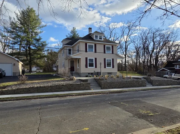 111 Fairview St, East Stroudsburg, PA 18301