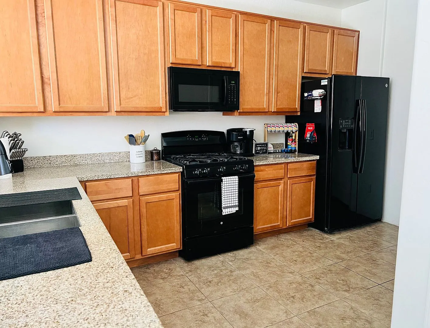 Furnished monthly rental home with all utilities included. — Photo 4