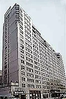 Rented by Douglas Elliman | media 27