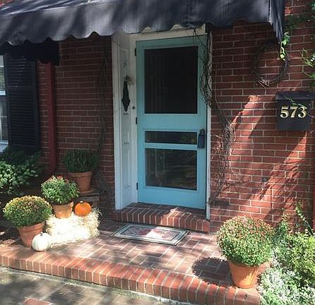 2nd image of 573 Shuey Ave
