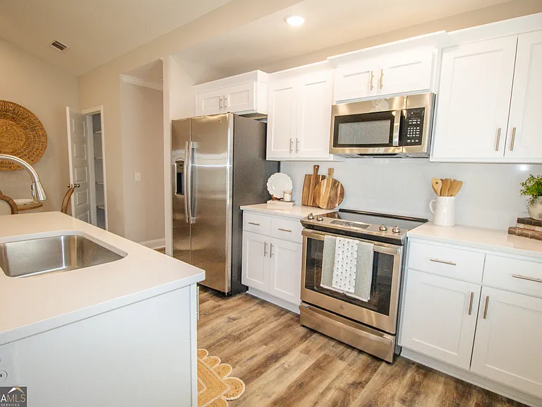 116 Woodsedge Dr #A — Photo 8