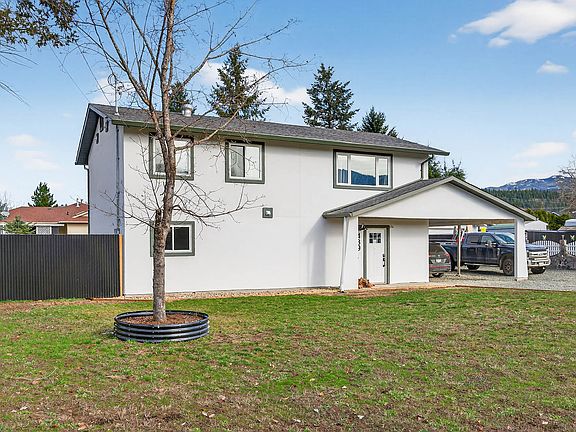 2nd image of 439 Oriole Way