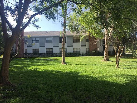 2nd image of 1704 Northlake Dr