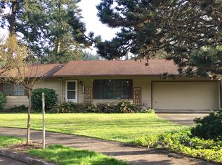 15446 SE Rhine St, Portland, OR 97236