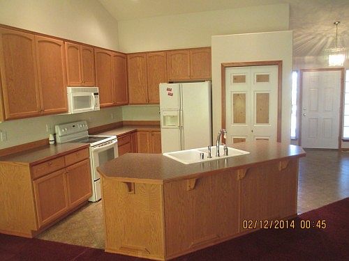 4th image of 114 Henley Dr