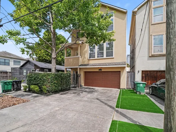 5806 Larkin St, Houston, TX 77007