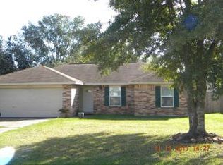 270 Elizabeth St, Bridge City, TX 77611