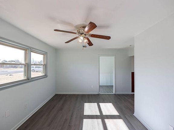 3rd image of 532 54th St