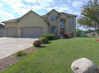 2700 105th Ave NE, Blaine, MN 55449