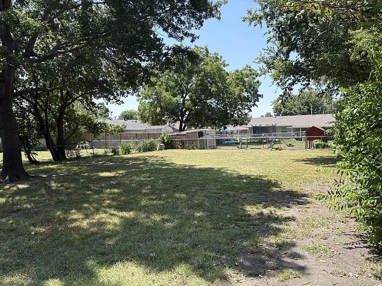 2220 S 132nd East Ave — Photo 14