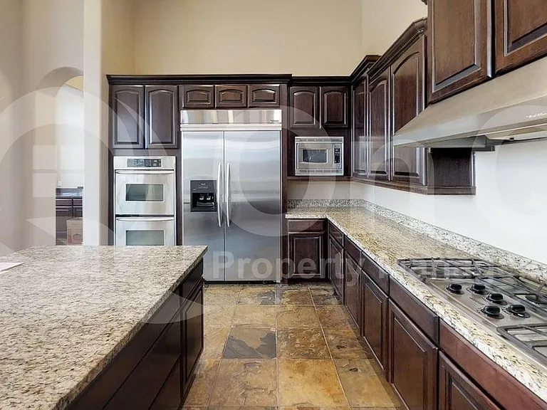36435 N Porta Nuova Rd — Photo 4