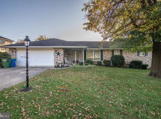 741 Chambers Rd, York, PA 17402