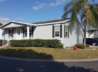 402 Merit Oak Dr, Plant City, FL 33563