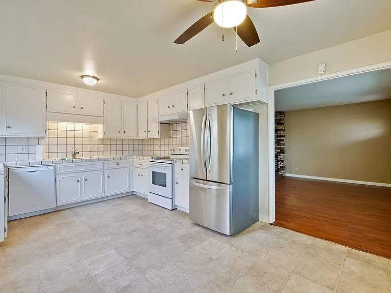 1778 Balsa Ave — Photo 13