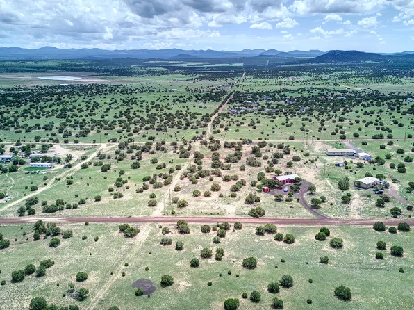 42 County Road 8006, Concho, AZ 85924