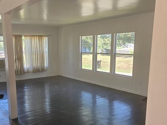 2nd image of 5096 Riles Dr