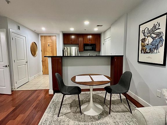 5th image of 1200 N Hartford St APT 210