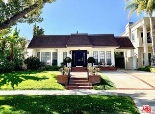 115 N Maple Dr, Beverly Hills, CA 90210
