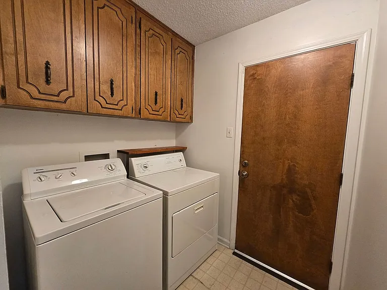 14 Devon Ln — Photo 11