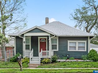 930 N 33rd St, Lincoln, NE 68503