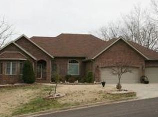 190 Timberline Dr, Forsyth, MO 65653