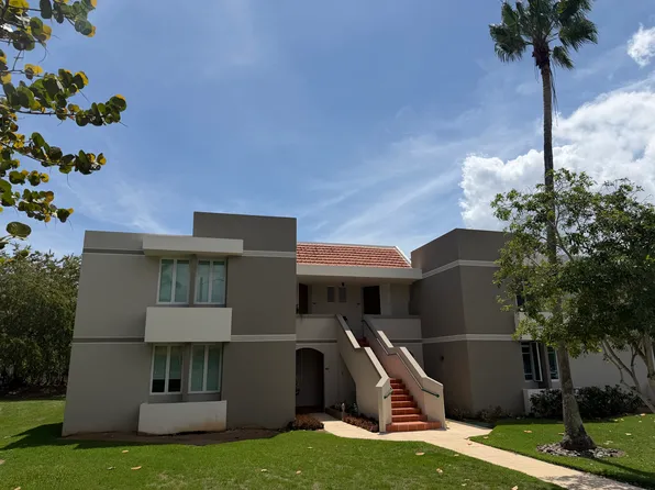 692 N Coast Vlg #314, Catano, PR 00962