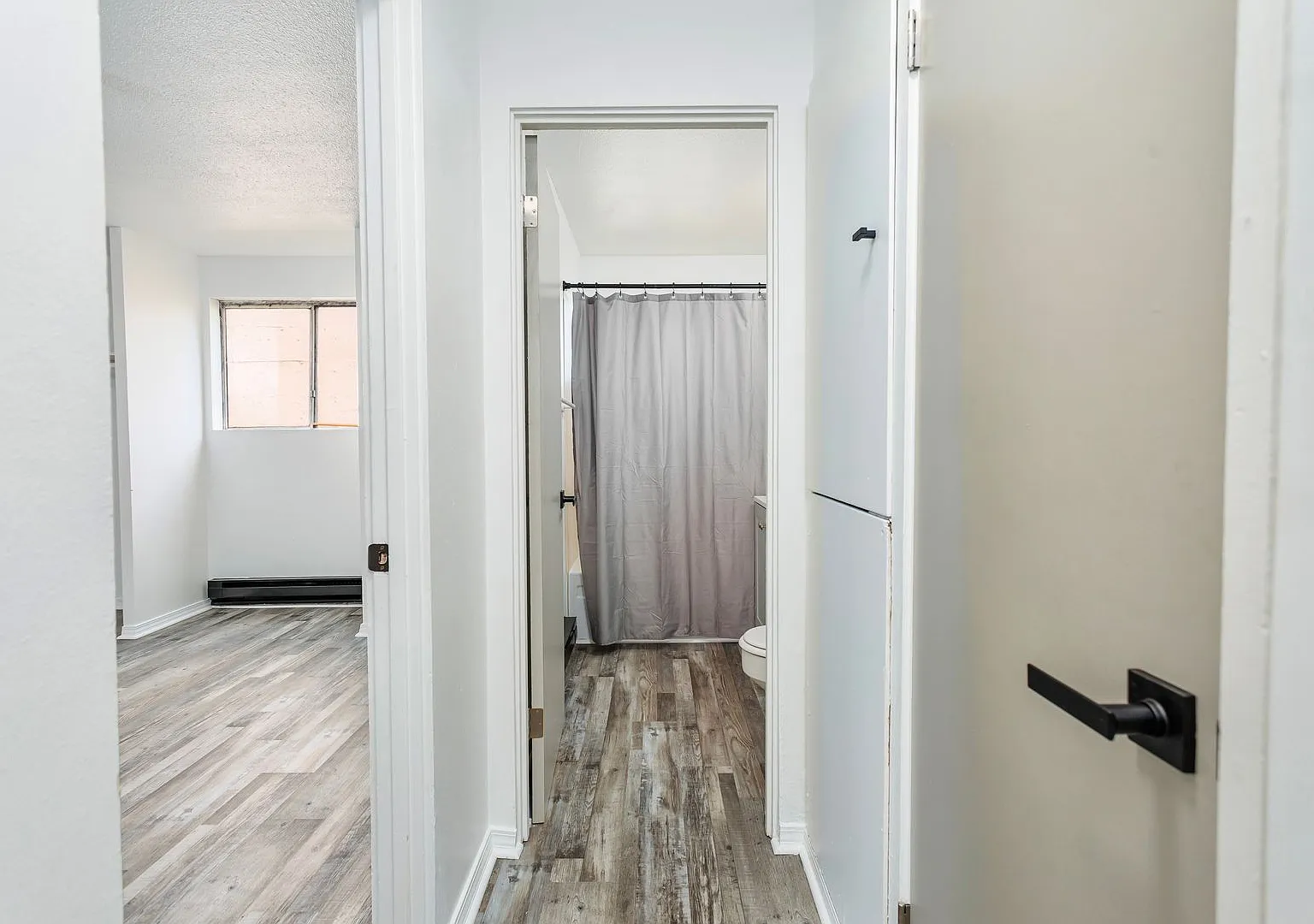 1405 Martin Luther King Junior Way — Photo 3