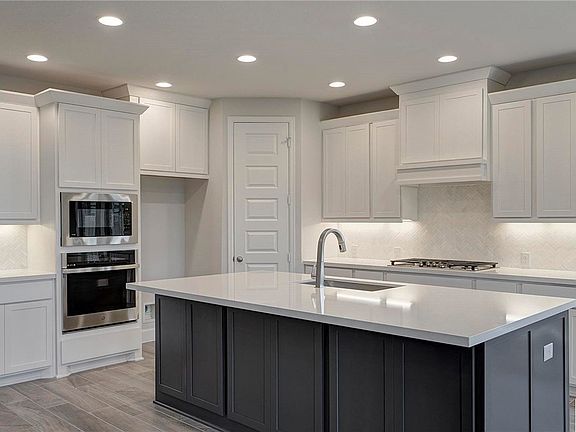 2nd image of 9415 Tibe Ln