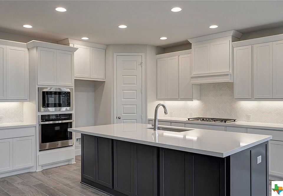 HOWTIP   Ⓜ️ 9415 S 237th Pl, Kent, WA 98031 | Zillow
