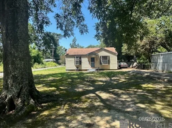 5711 Beechwood Dr, Baton Rouge, LA 70805