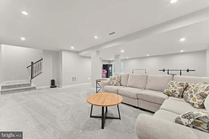 8600 Rawlings Ct — Photo 42