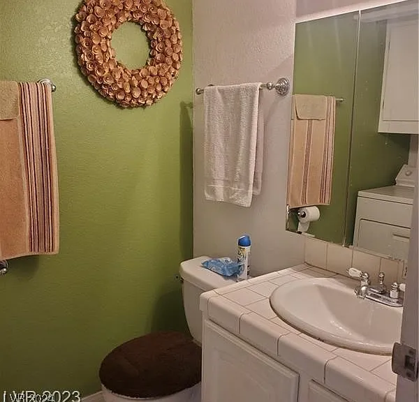 4032 Village Sq #0 — Photo 25