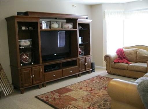 4th image of 2208 Ormond Blvd