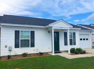 1711 Trade Winds Rd, Effingham, SC 29541